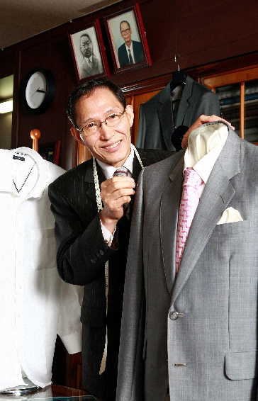 6년 후면 100주년…한 땀 한 땀 혼 담긴 '양복명가' - 대한경제