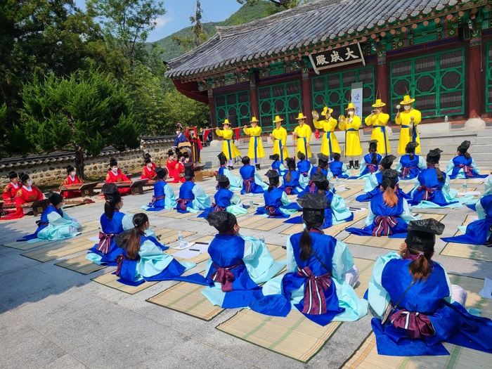 창원서 ‘선비의 품격’ 담은 선비길 선비문화 페스타 개최 - 대한경제