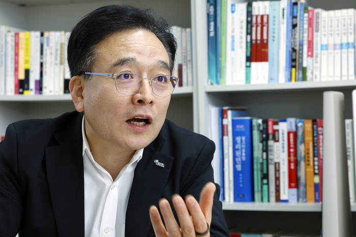 [원가계산기관의 진화]52명 전문위원 등 연구인력 탄탄…정비사업 압도... - 뉴스 썸네일 이미지