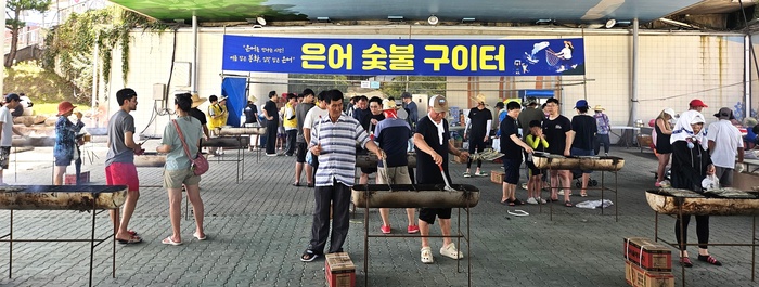 제27회 봉화은어축제,내성천 수변무대에서... 화려한 개막! - 대한경제