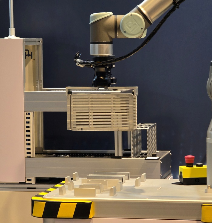 '인력난ㆍ다품종 생산' 난제..."피지컬 AI+생태계 협력이 해법" - 뉴스 썸네일 이미지