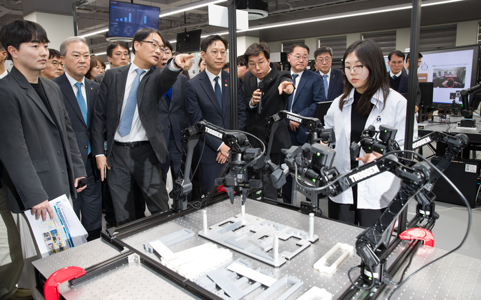 전북대 피지컬 AI 실증랩 관련 현장 사진