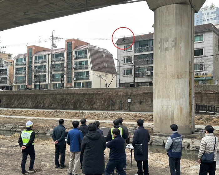 [스타트업스토리] (1) '전방위 공간 스캔' 상용화... 로봇·AI가 노후시... - 뉴스 썸네일 이미지