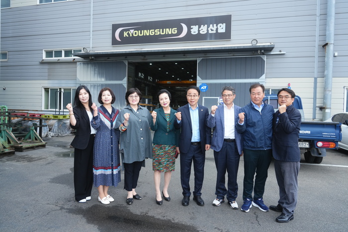 부산진해경제자유구역청, 여성기업 현장간담회 개최 - 뉴스 썸네일 이미지