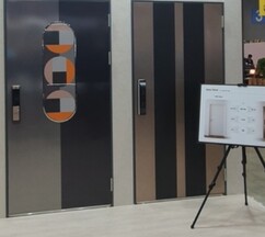 방화문, 중소기업 적합업종 연장 결정 보류…업계 갈등 격화 