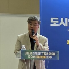 “스마트안전관리체계 확립…하이테크 건설현장에 필수” 